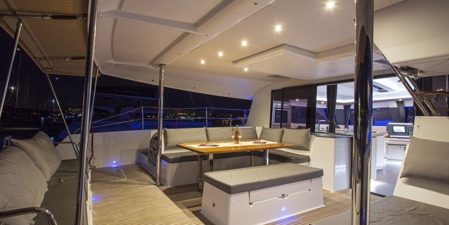 Fountaine Pajot Saba 50