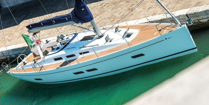 Italia Yachts 13.98