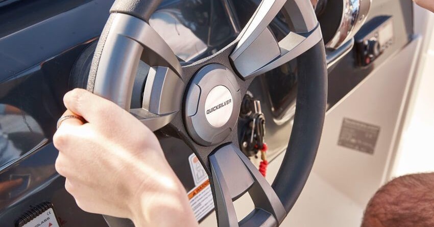 Quicksilver 605 Activ