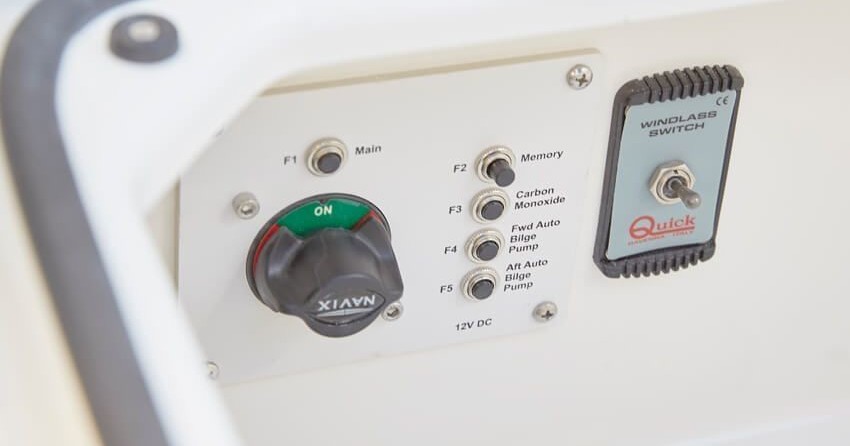 Quicksilver 605 Activ