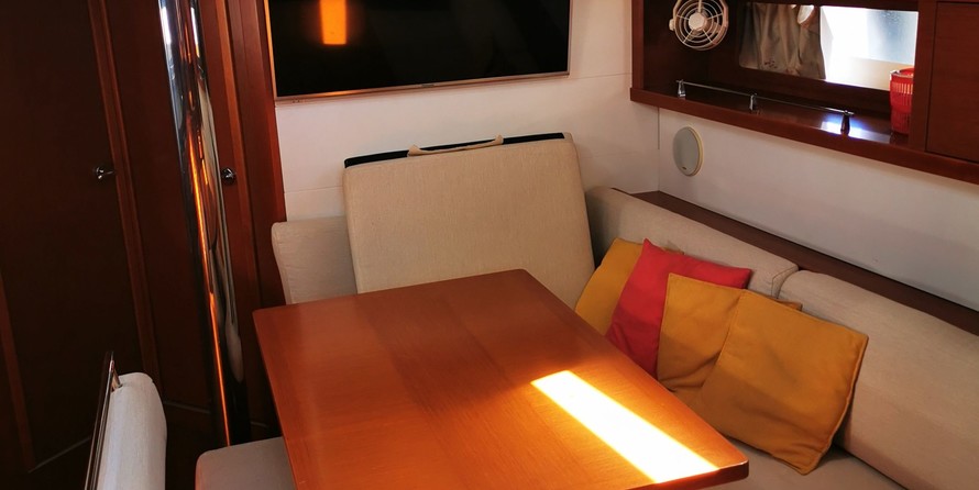 Beneteau Oceanis 45