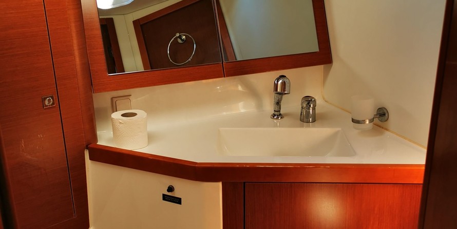 Beneteau Oceanis 45