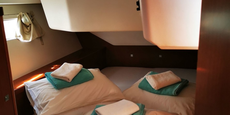 Beneteau Oceanis 45