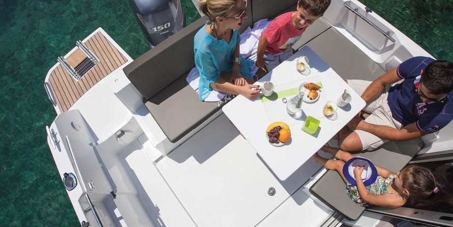 Jeanneau Merry Fisher 795