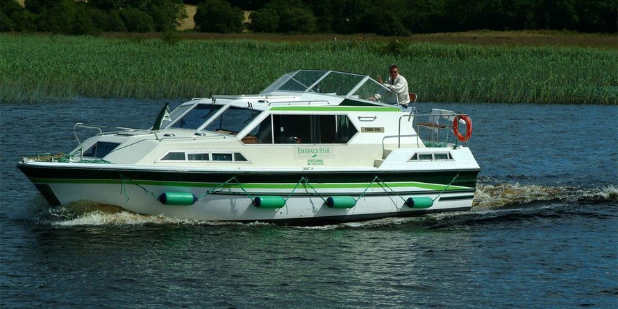 Le Boat Lake Star