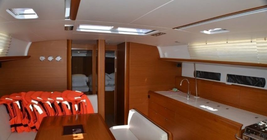 Jeanneau Sun Odyssey 469
