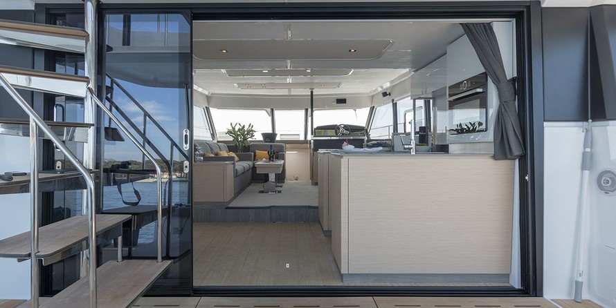 Fountaine Pajot MY 44