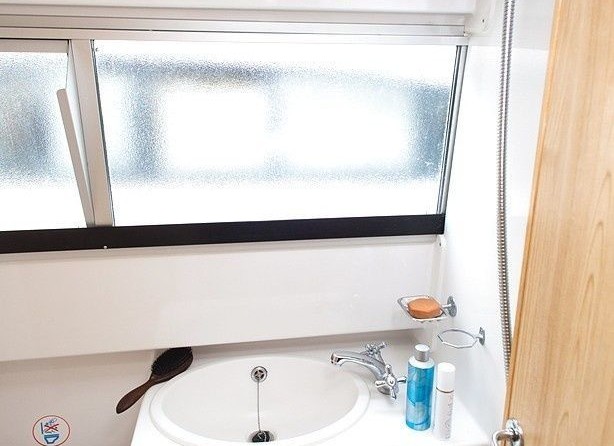 B & b boat builders core sound 17