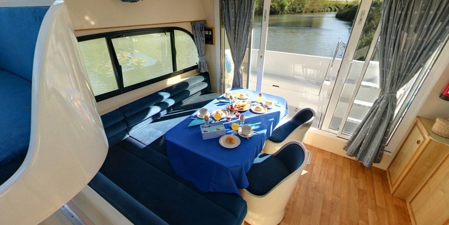 Le Boat Caprice