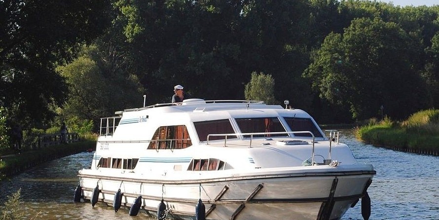 Le Boat Classique Star