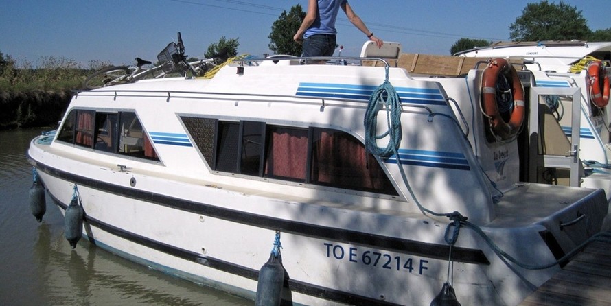 Le Boat Cirrus A