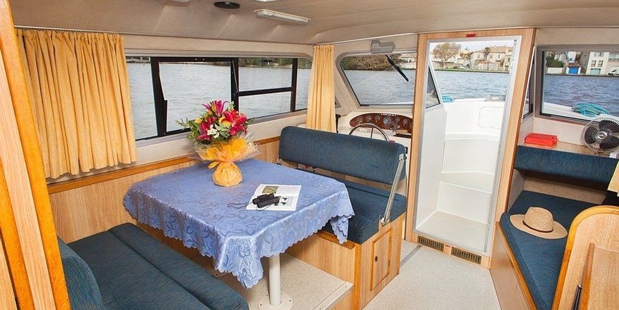 B & b boat builders core sound 17