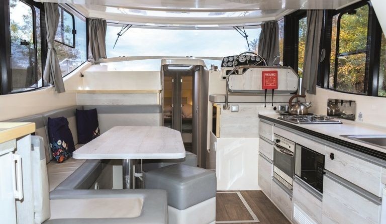 Four winns horizon 170 le