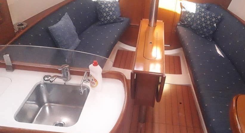 Beneteau Oceanis Clipper 323