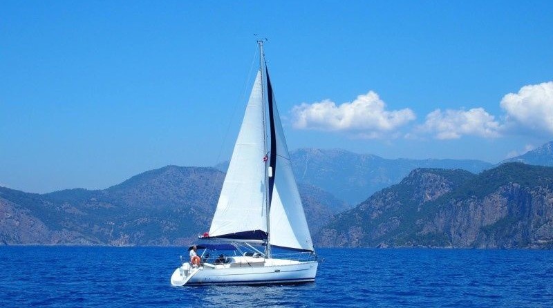 Beneteau Oceanis Clipper 323