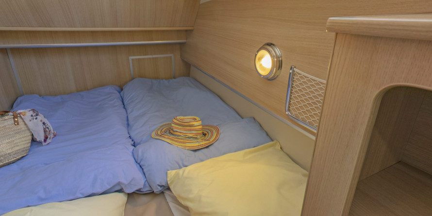 Cantieri estensi goldstar 560 c fly