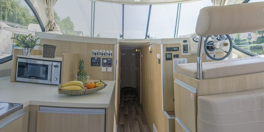 Cantieri estensi goldstar 560 c fly