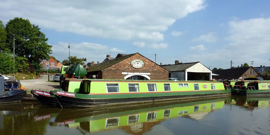 Custom built trawler 70