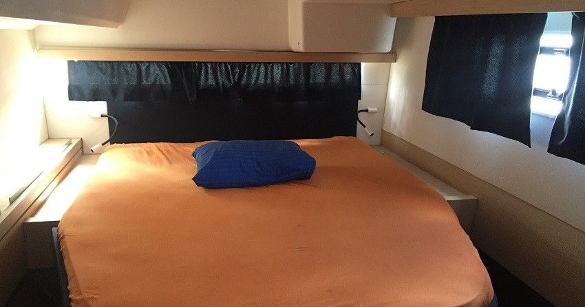 Fountaine Pajot Lucia 40