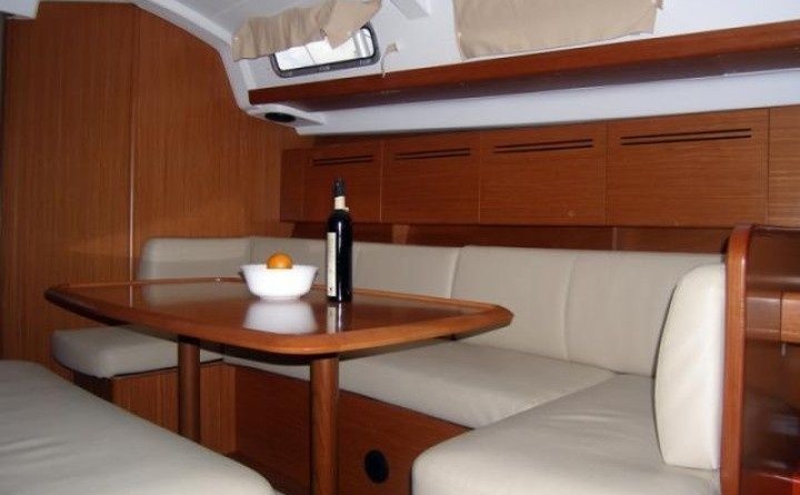Beneteau Cyclades 43