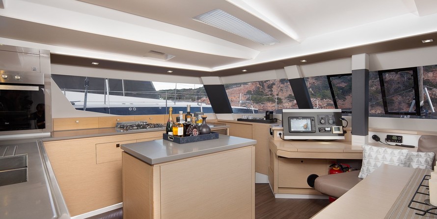 Fountaine Pajot Saba 50
