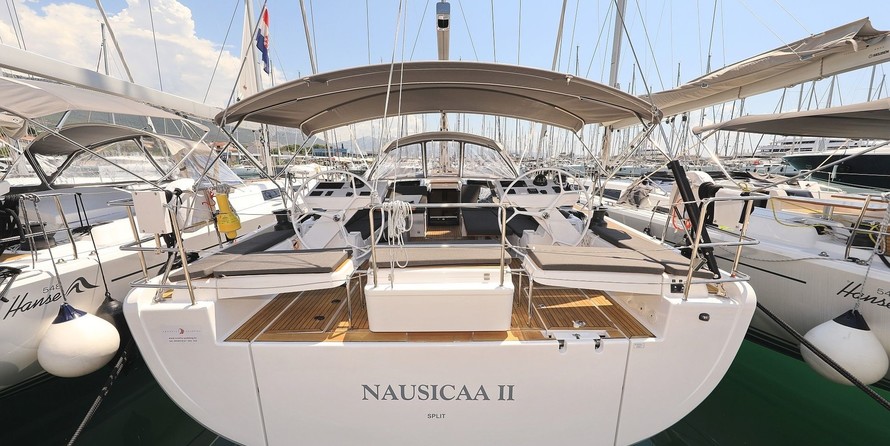 Hanse 588