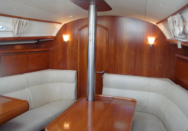 Jeanneau Sun Odyssey 35
