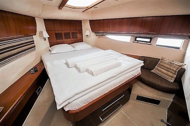 Galeon 640 FLY