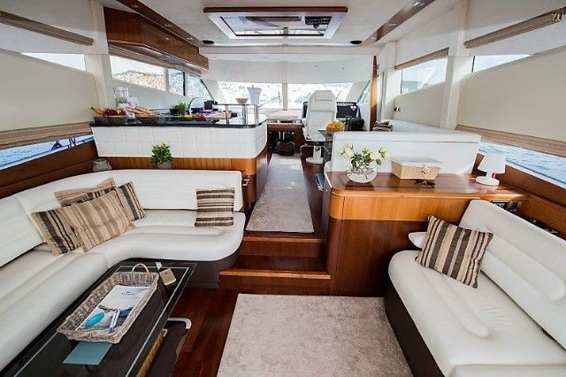 Galeon 640 FLY