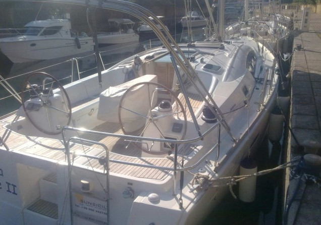 Beneteau Oceanis 40