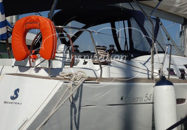 Beneteau Oceanis 54