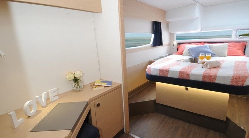 Fountaine Pajot Helia 44