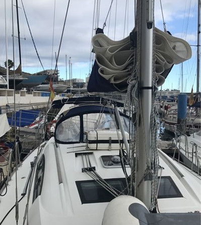 Beneteau Oceanis 43