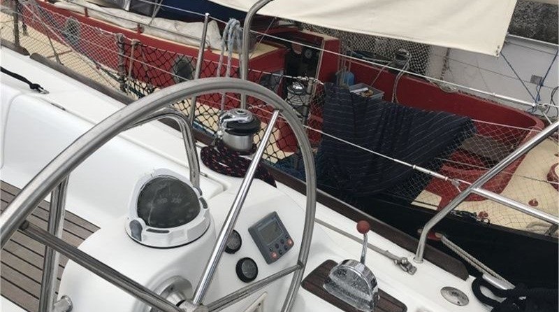 Beneteau Oceanis 43