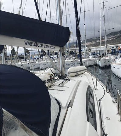 Beneteau Oceanis 43