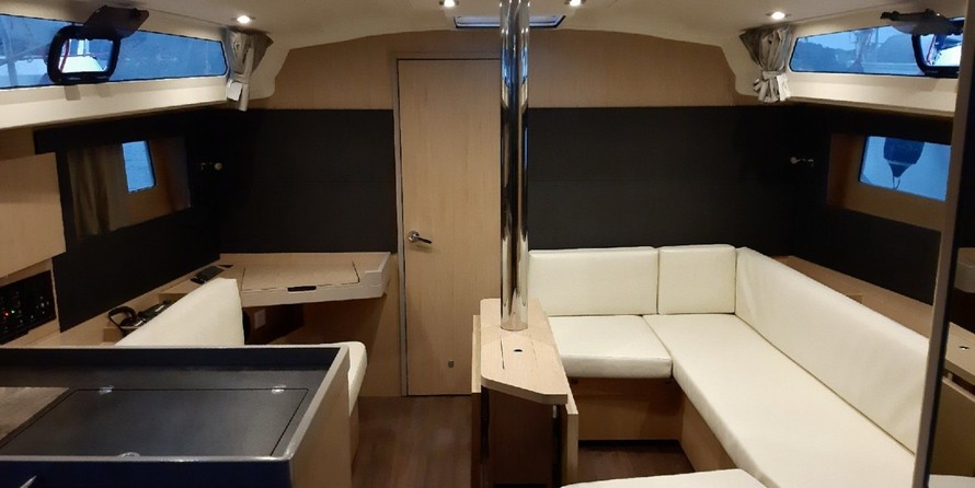 Beneteau Oceanis 41.1