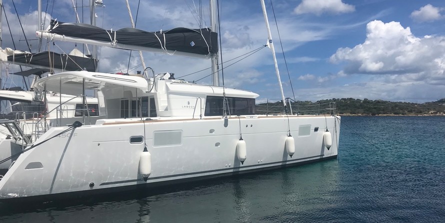 Lagoon 450F