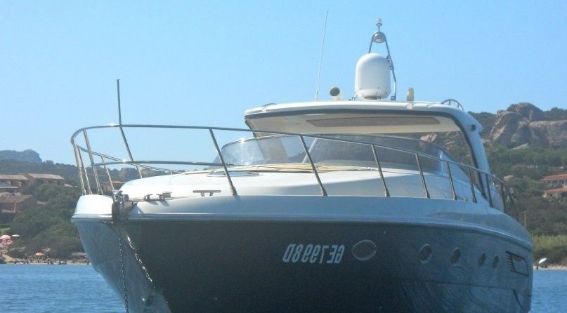 Blu martin 58 feet open