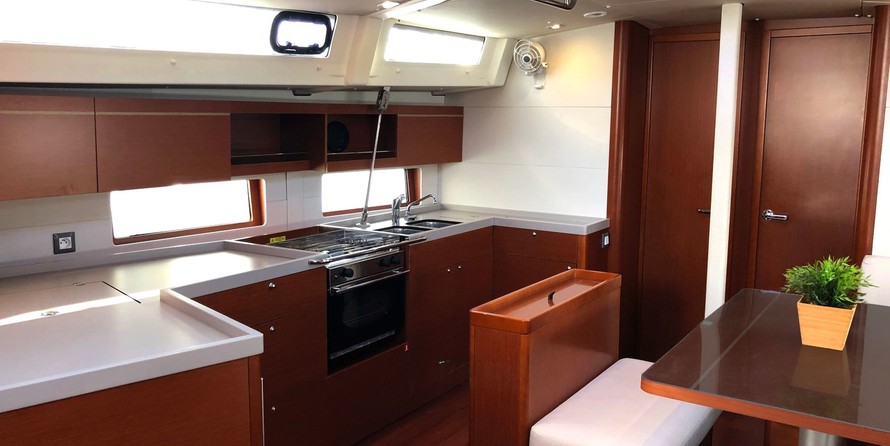 Beneteau Oceanis 46.1