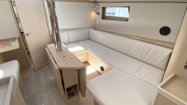 Beneteau Oceanis 41.1