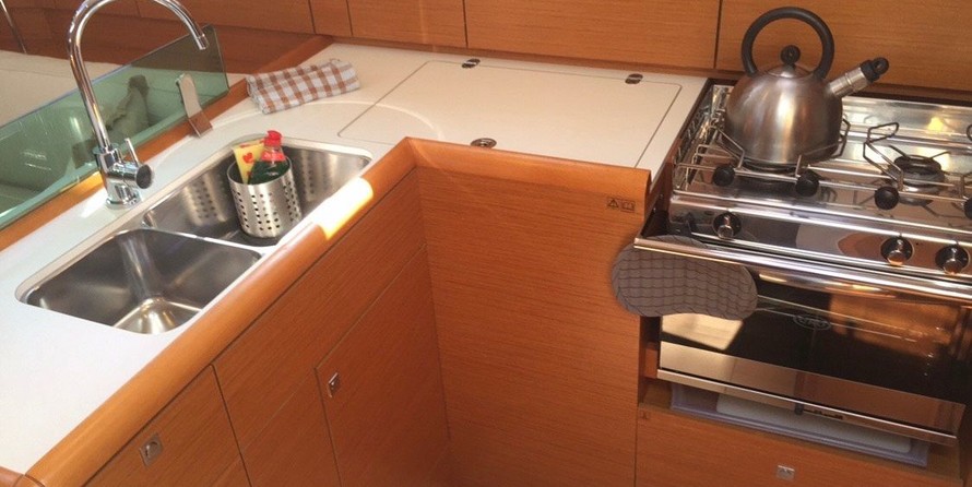 Jeanneau Sun Odyssey 389