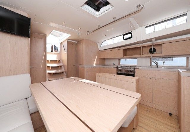Beneteau Oceanis 46