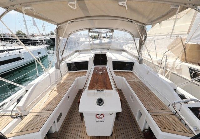 Beneteau Oceanis 46
