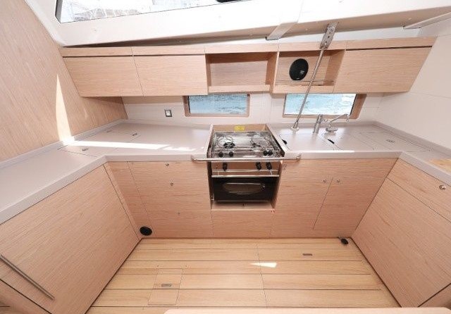 Beneteau Oceanis 46