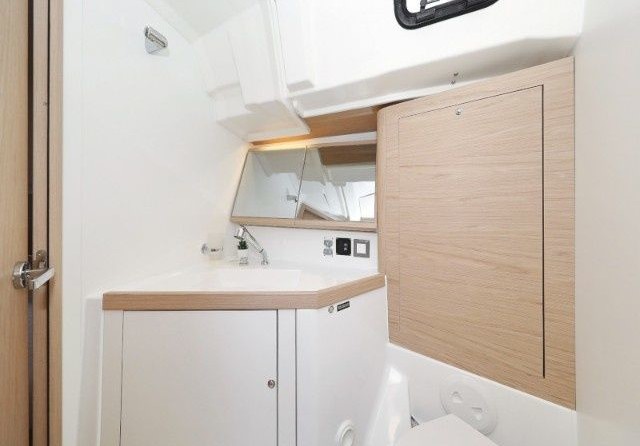 Beneteau Oceanis 46