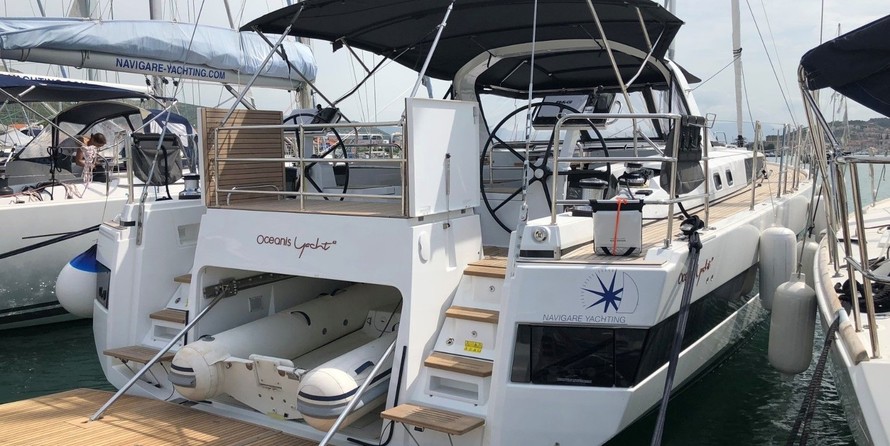 Beneteau Oceanis Yacht 62