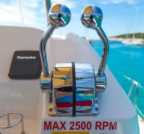 Lagoon 39