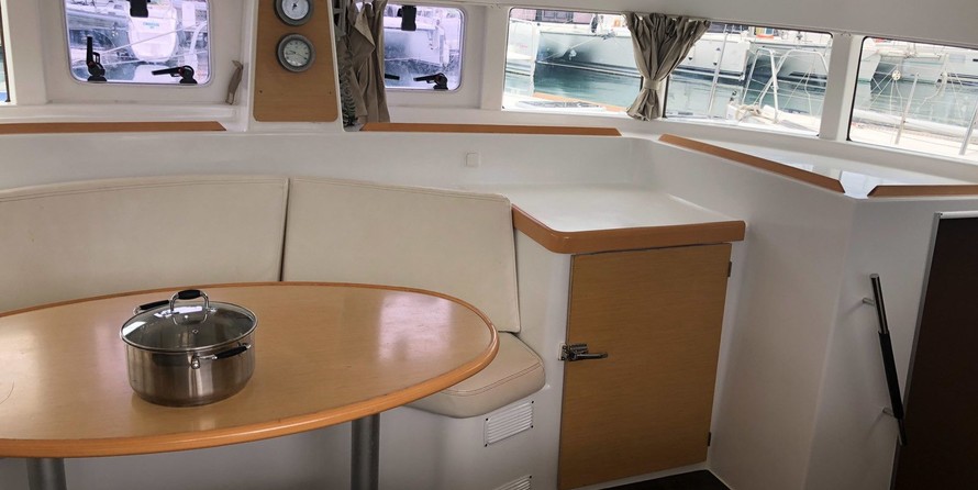 Lagoon 380 S2