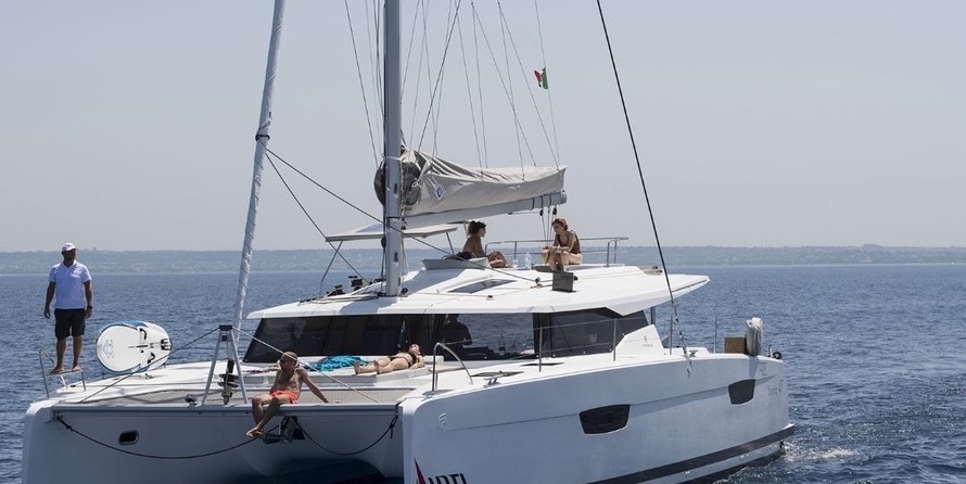 Fountaine Pajot Saona 47