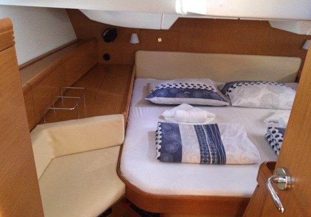 Jeanneau Sun Odyssey 42